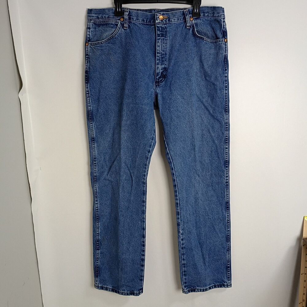 Vintage Wrangler 38x32 Jeans Mens Blue Straight Leg 1013MWZGK Western Denim